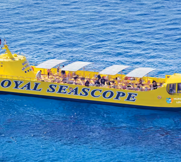 Hurghada submarine tour