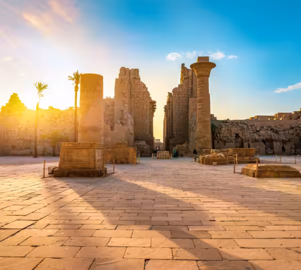 Golden Luxor from Hurghada